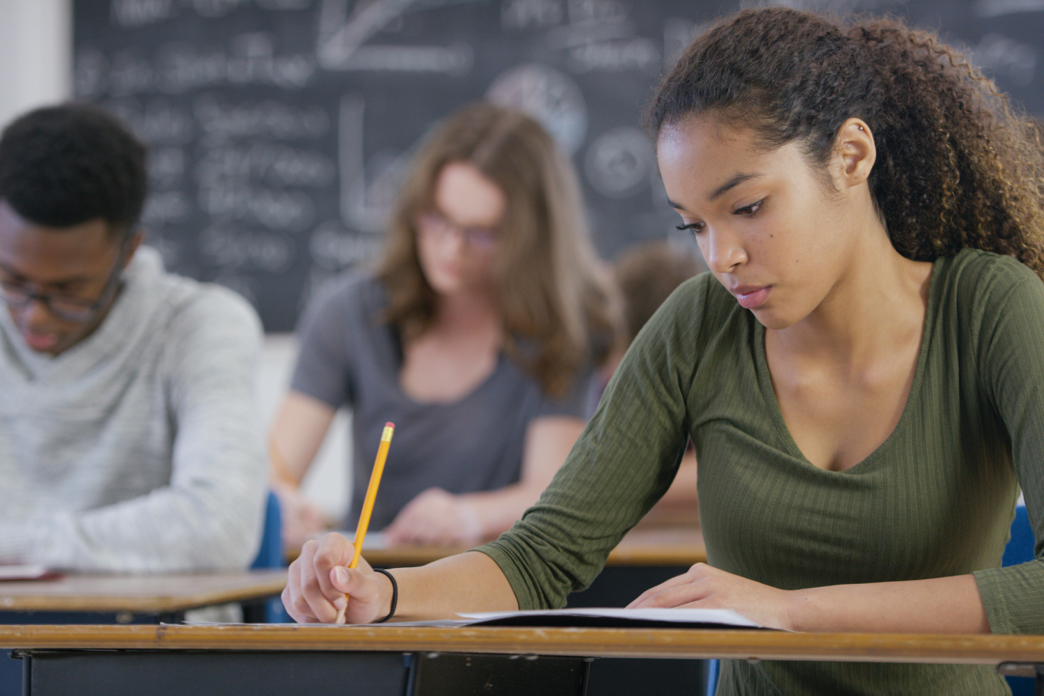 Students as one of the many users of sleep supplements.