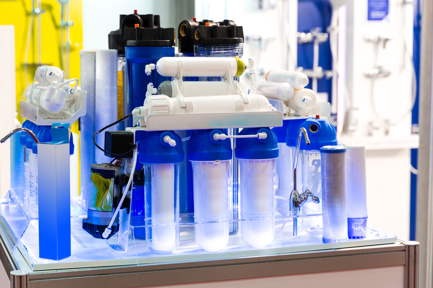 Water filtration system with 