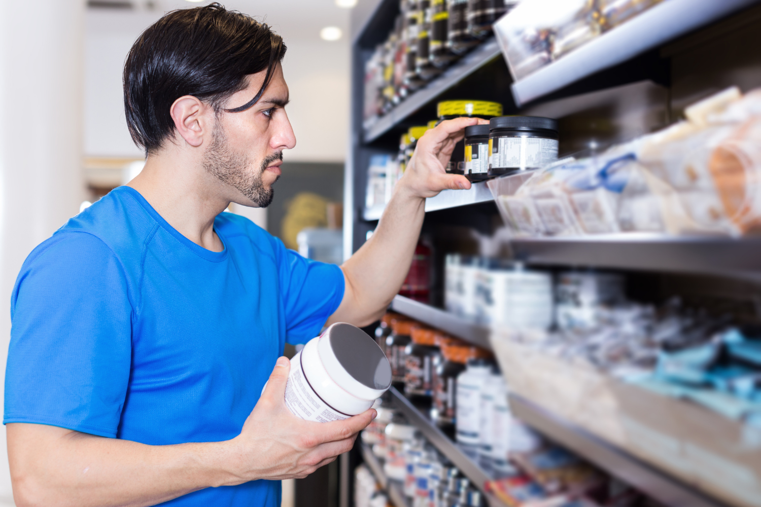 An athlete searching for nutritional product.