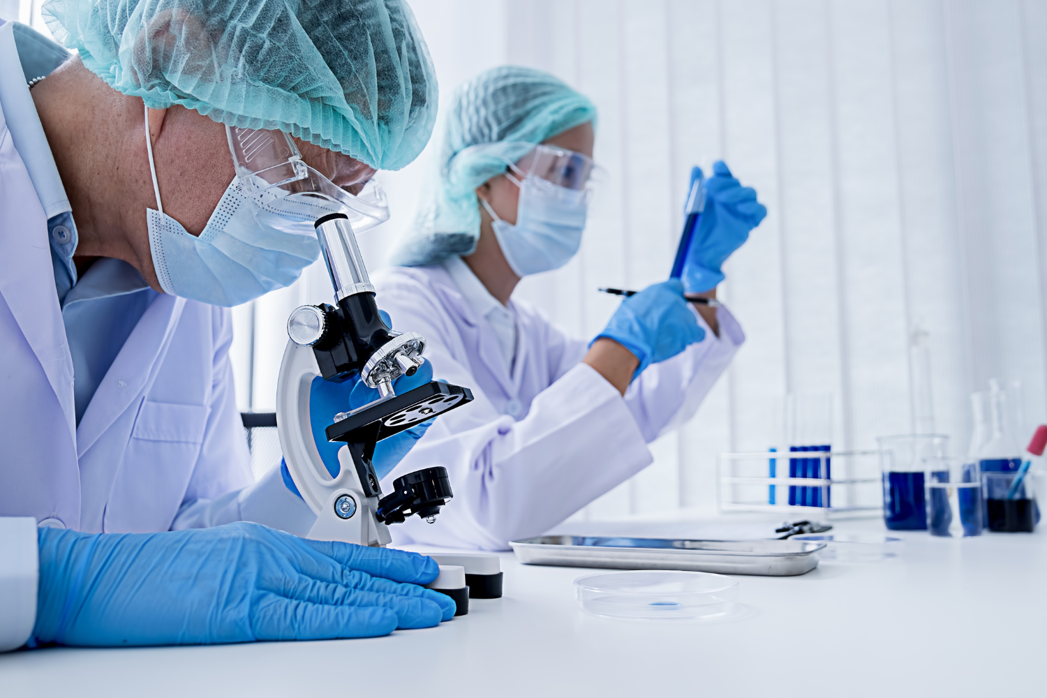 A modern laboratory where scientists measure and analyze ingredients for dietary supplements.